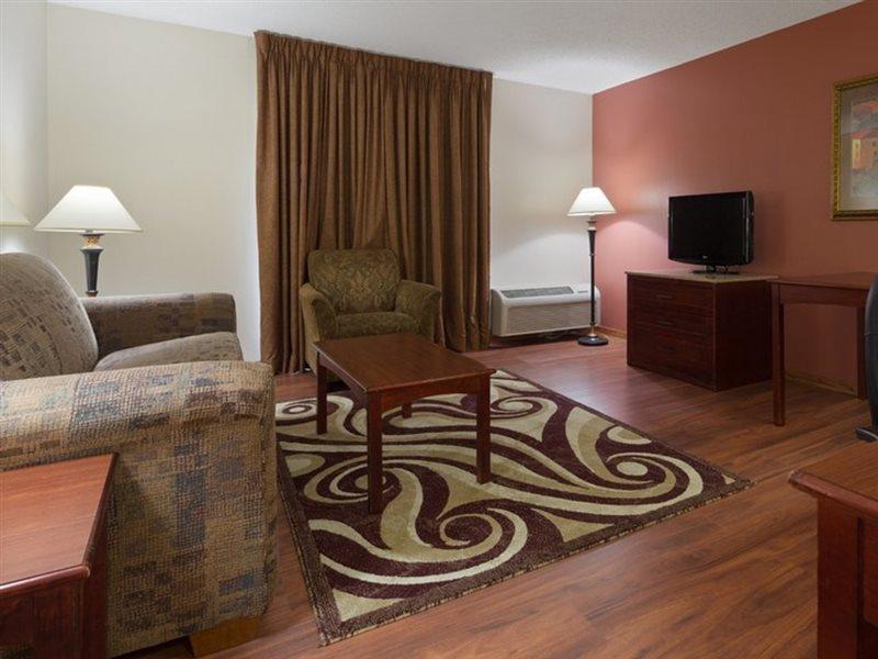 Chicago Club Inn & Suite Oakbrook Terrace Exteriör bild